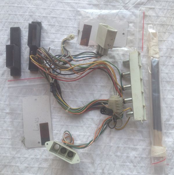 Set of Control-Lights / Satz Kontroll-Leuchten
