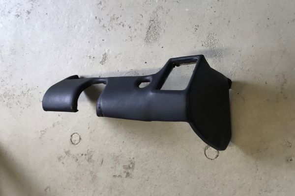 Cover below Steering Wheel / Verkleidung unter Lenkrad