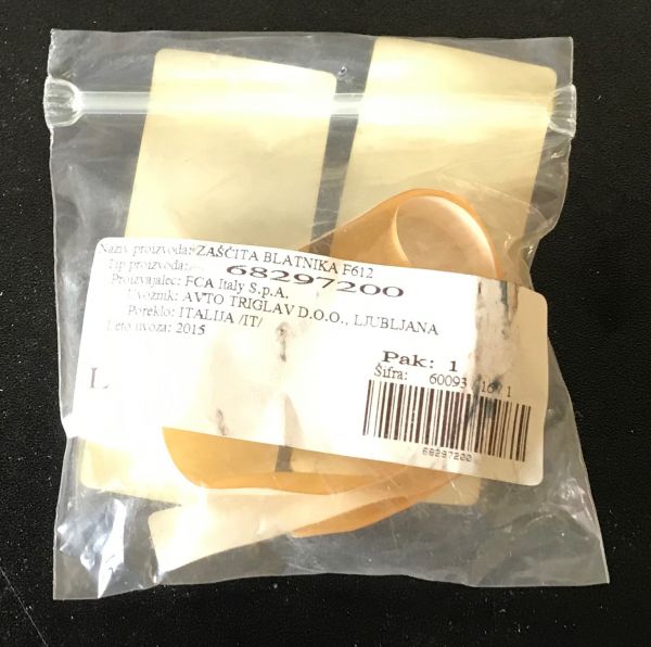 Adhesive Protection Film For Front Wheelhouse - Right / Klebeschutzfolie Radkasten Vorne Rechts