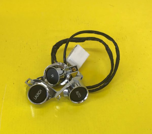Gearbox Control Buttons / Getriebesteuerung