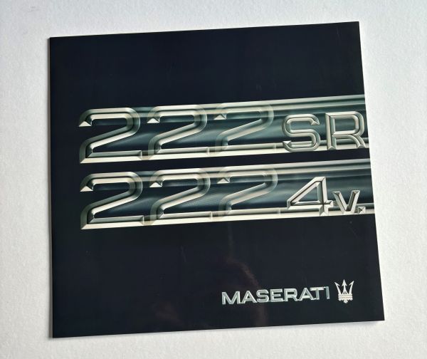 Maserati 222 - Brochure / Prospekt