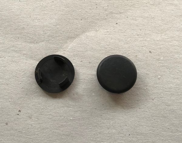 Blind Knob for inner Mirrorbase Cover / Blindstopfen Spiegelfuß-Verkleidung Innen