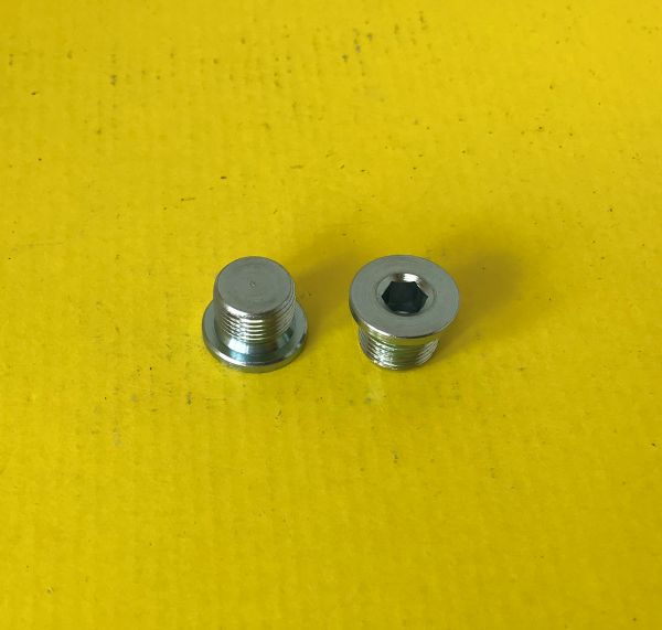 Engine Oil Drain Cap / Motoröl Ablasschraube