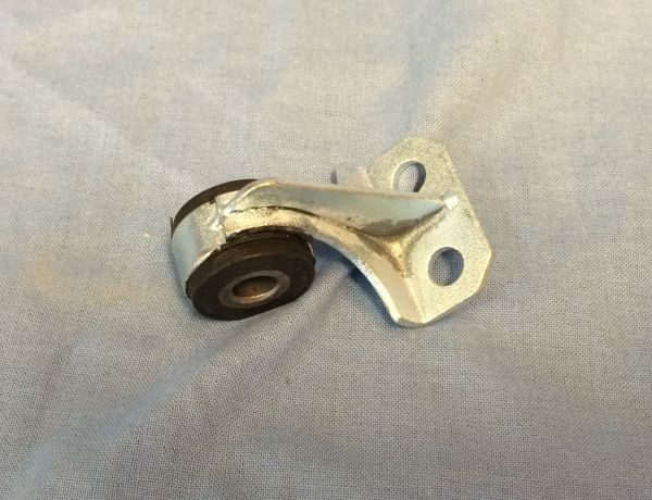 Upper Radiator Support / Halter für Kühler - oben
