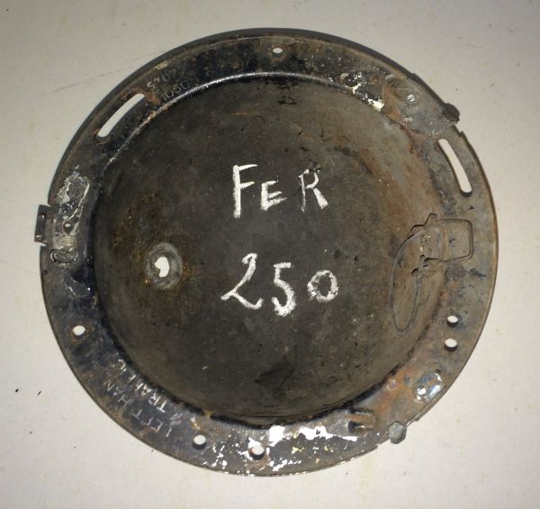 Headlight Bucket / Lampentopf