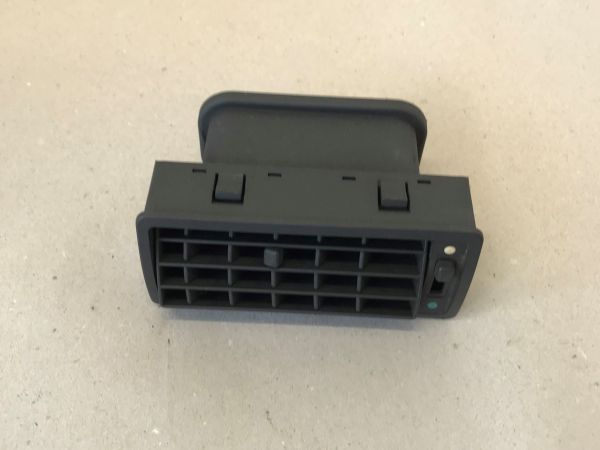 Air Vent - left / Luftausströmer - links