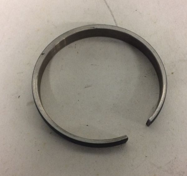Synchro Ring / Synchron Ring