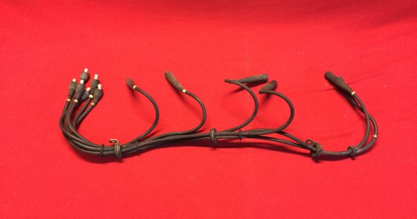 Ignition Cables Set - left / Satz Zündkabel - links