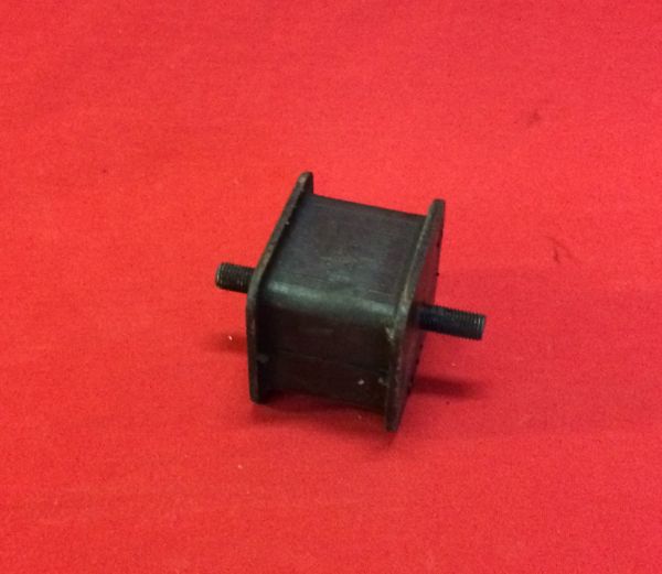 Engine Mount Rubber / Motoraufhängung Gummi Lager