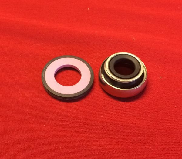 Inner Sealing Ring at Waterpump / Innerer Dichtring an Wasserpumpe