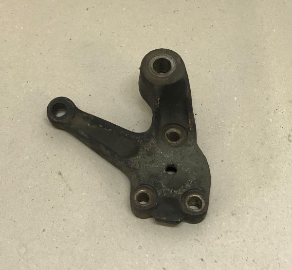 Control Arm - right / Lenkhebel - rechts