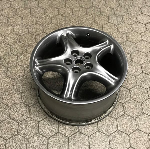 8 1/2J x 17" - Front Wheel Rim / Felge vorne