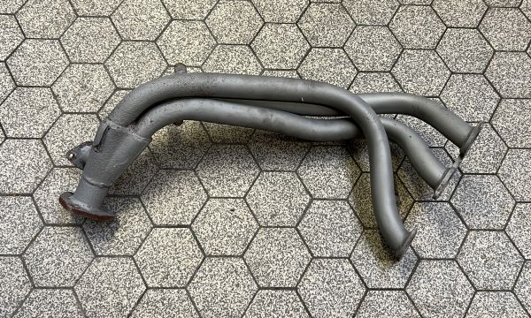 Ferrari 400 - Exhaust Manifold rear right / Abgaskrümmer hinten rechts