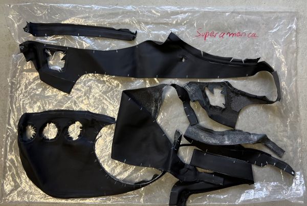 Ferrari 575 Superamerica - Interior Cover Parts / Innenausstattungsteile