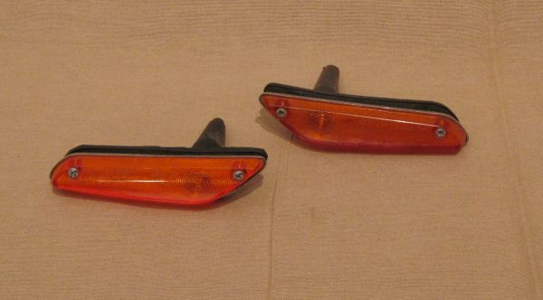 Pair of Side Indicators / Paar Seitenblinker