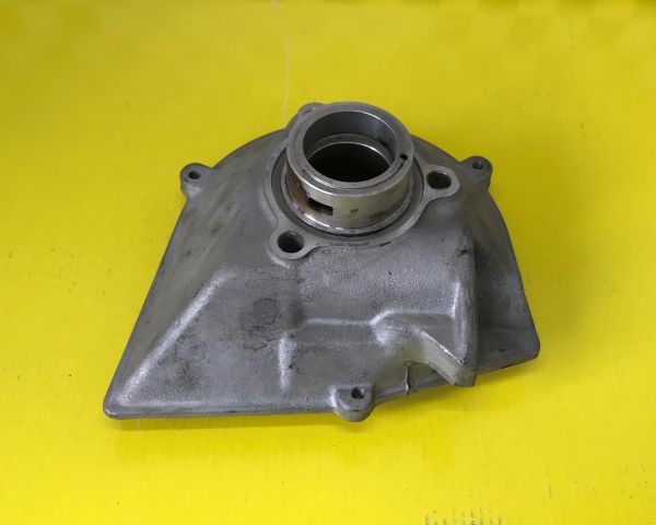Cylinder Head Front Cover - right / Abdeckung Zylinderkopf vorne