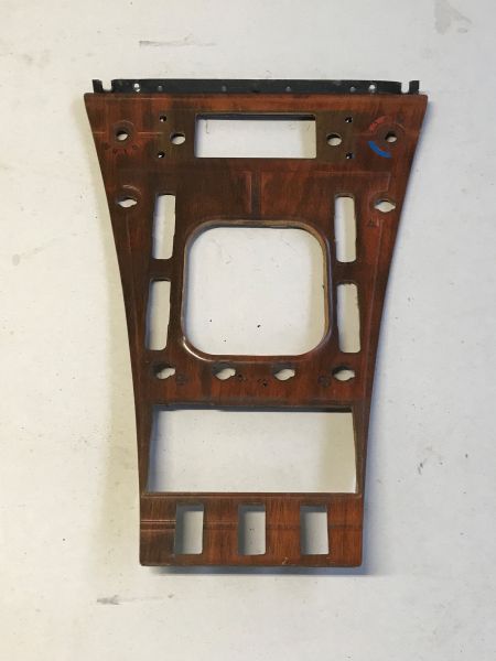 Wood Insert in Center Console / Holzeinsatz Mittelkonsole