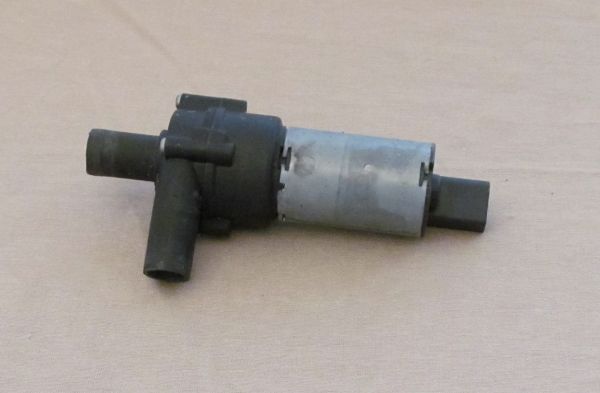 Pump for Heating / Pumpe für Heizung