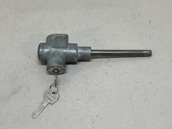 NEIMAN 68 - Steering Lock / Lenkschloss