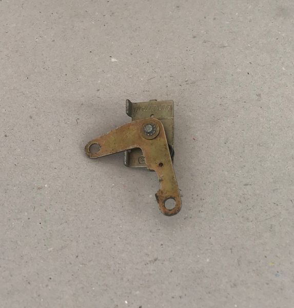 Door Lock Mechanism - right / Umlenkung Türverriegelung - rechts
