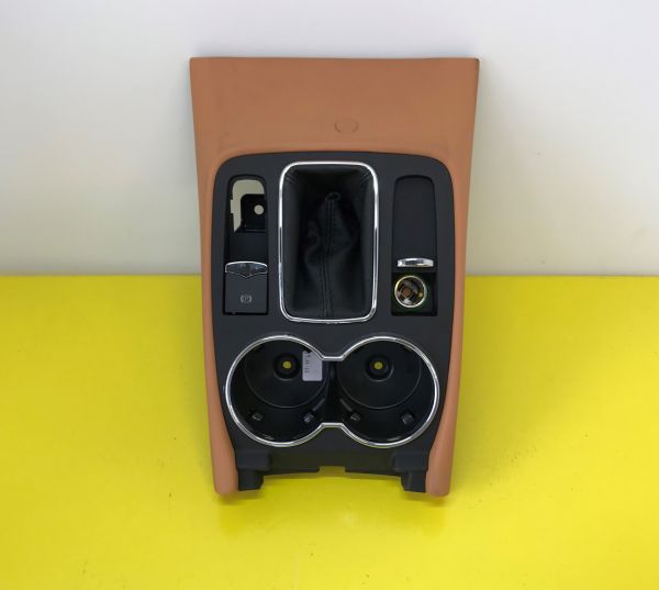 Central Dashboard Trim Plate / Mitteltunnel Seitliche Abdeckung