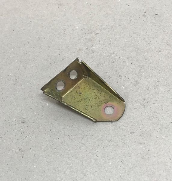 Front Bracket for Oilcooler / Halter Ölkühler - vorn