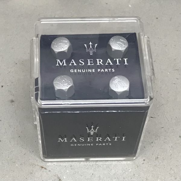 Branded Valve Cap Set / Satz Vertilkappen