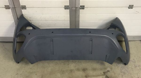Complete Rear Bumper / Hintere Stoßstange komplett
