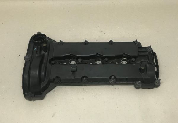 Cylinder Head Cover - left / Zylinderkopfdeckel - links