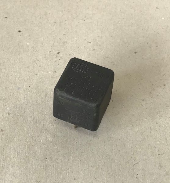 HELLA 4RO 960 388 14 - Relay / Relais