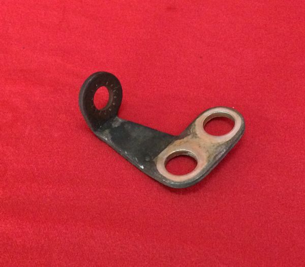 Bracket for rear Brake Line - right / Halter für Bremsleitungen hinten - rechts