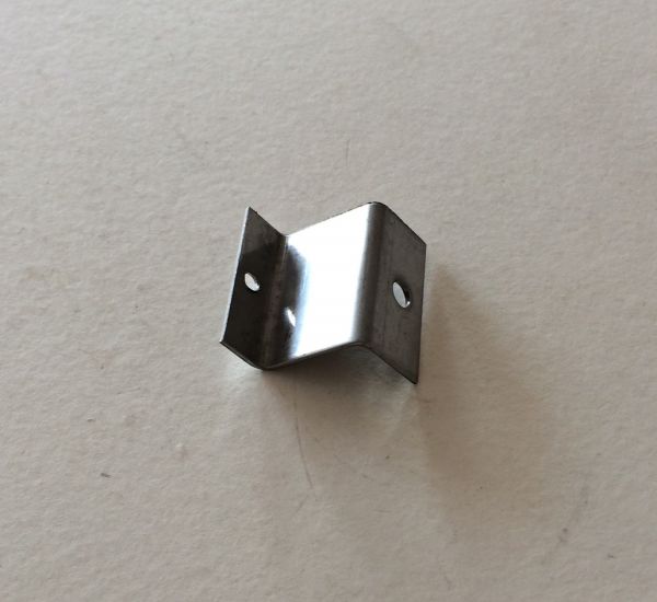 Bracket for Roof Trim / Halter für Dachverkleidung