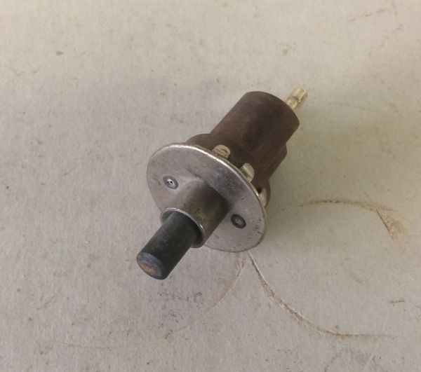 Door and Hood Contact Switch / Tür und Hauben Kontaktschalter