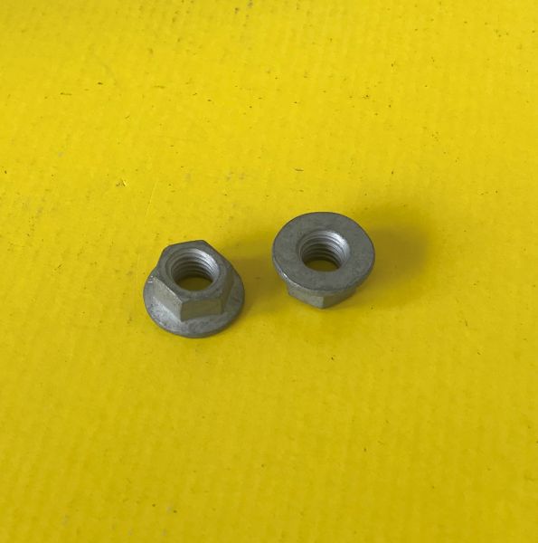 Nut for Transmission / Mutter für Getriebe