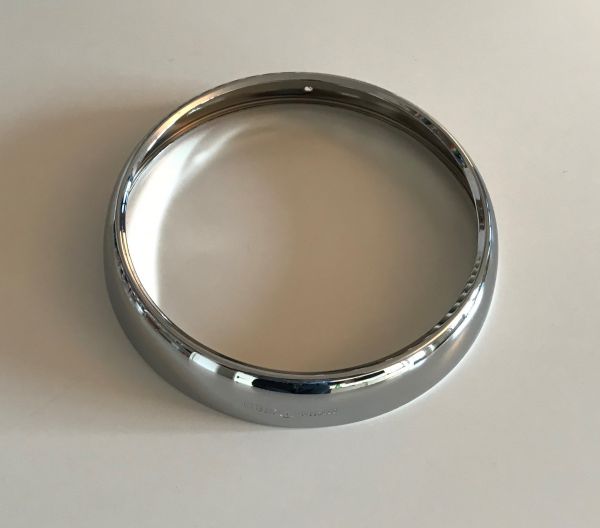 Headlight Chrom Rim / Scheinwerfer Zierring