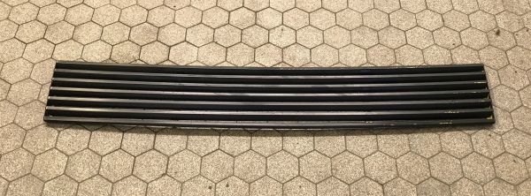 Grille for Front Hood / Grill für Haube vorne