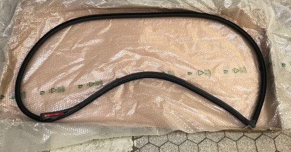 Gasket for Right Door / Türdichtung Rechts