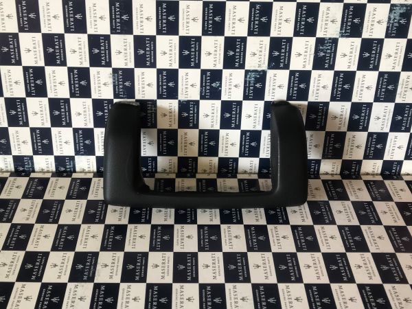Rear Passenger Dash Lower Frame / Rahmen Unten Ablagefach Fond