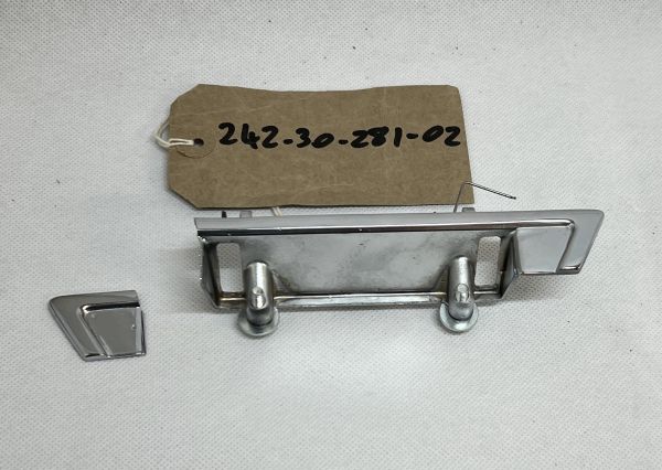 Ferrari 330 GT 2+2 - Door Handle Base / Türgriff Basis