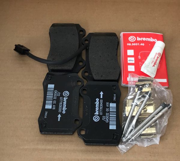 Set of 4 Brake Pads for rear Axle / Satz (4) Bremsbeläge hinten