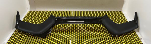 Ferrari 488 Pista Spider - Upper Centre Spoiler CARBON / Spoiler mitte oben