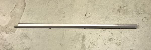 Chrome Strip on Sill - left / Chromleiste auf Schweller - links