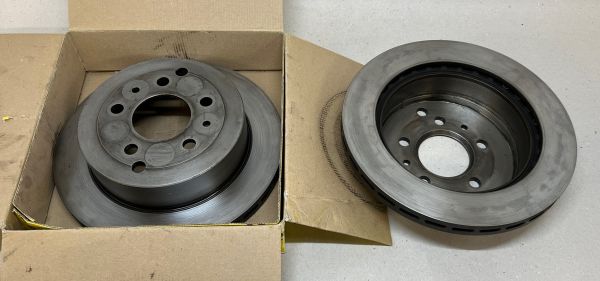 Ferrari - Rear Brake Disc (Pair) / Paar hintere Bremsscheiben